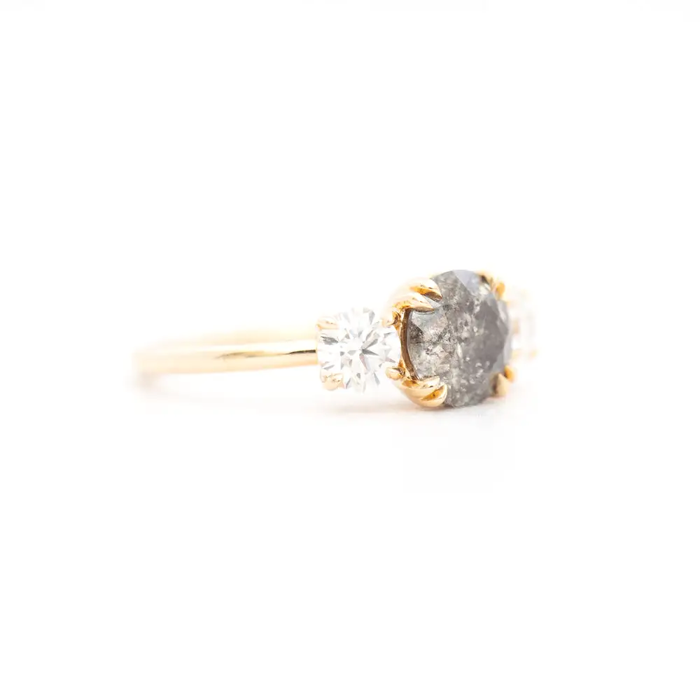 1.50 ct Grey Diamond Eleonore Three-Stone Ring