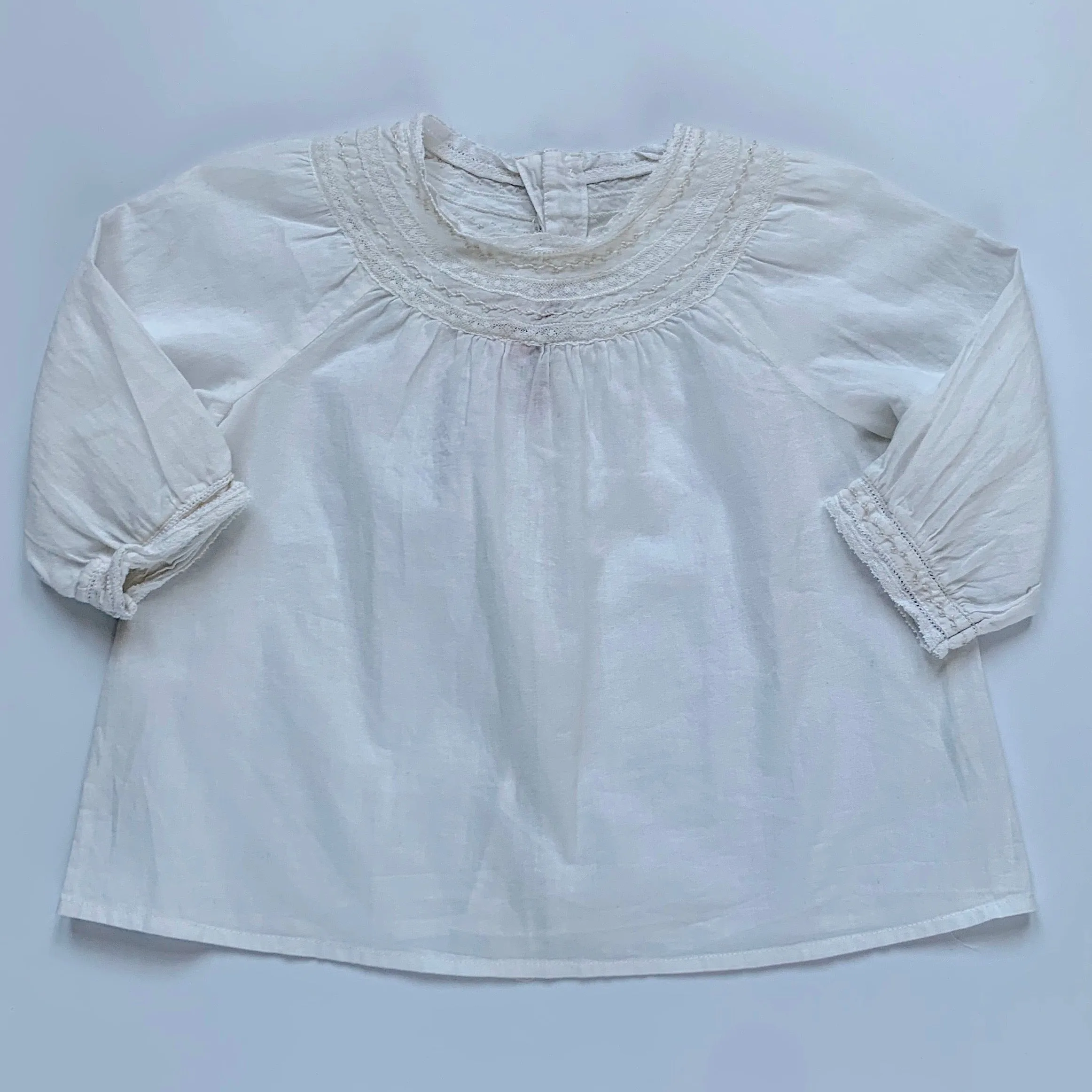 Bonpoint White Lace Trim Blouse: 6 Months