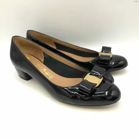 FERRAGAMO Navy Gold Patent Leather Italian Made Low Heel Shoe Size 7 Shoes