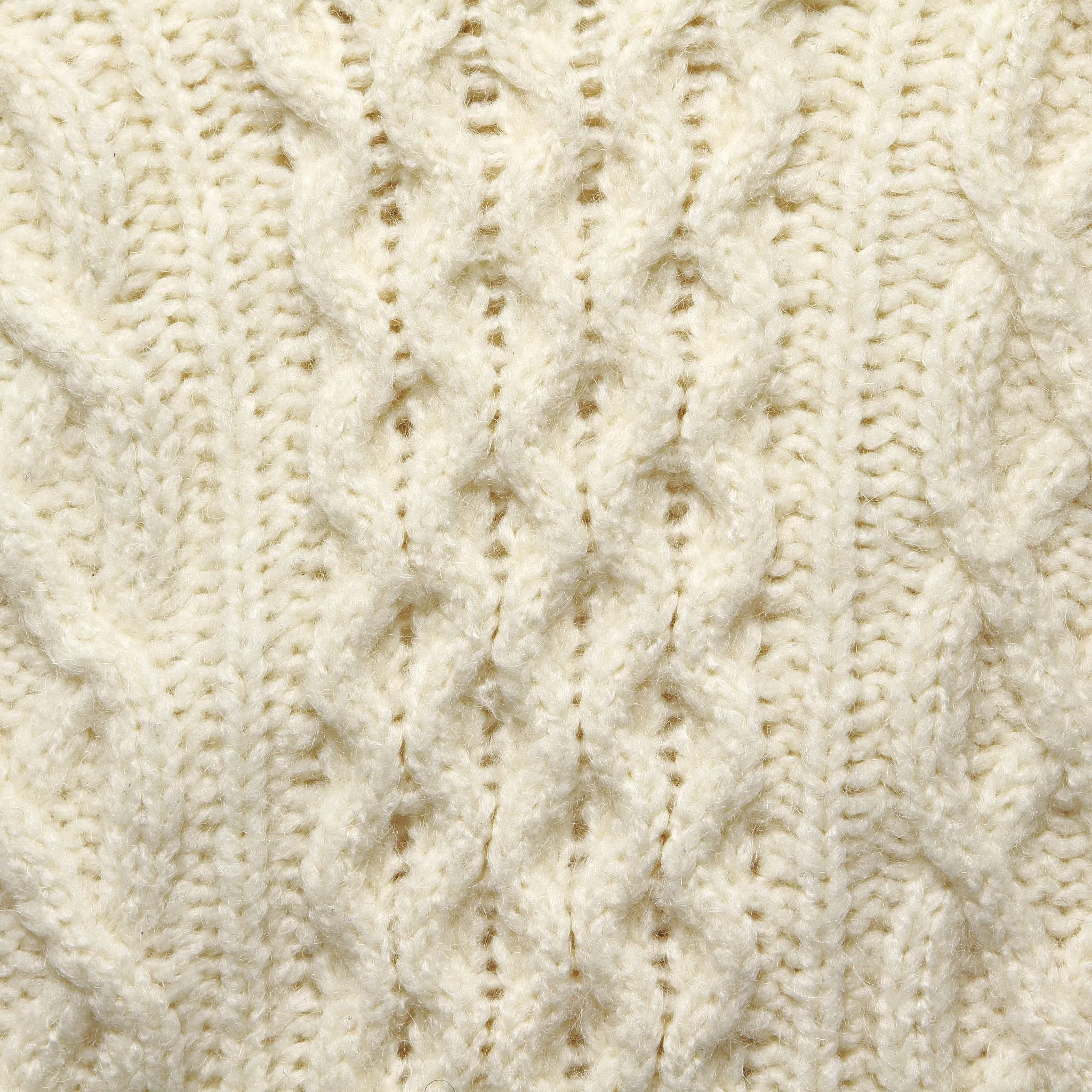 Fisherman Cable Turtleneck - Ivory