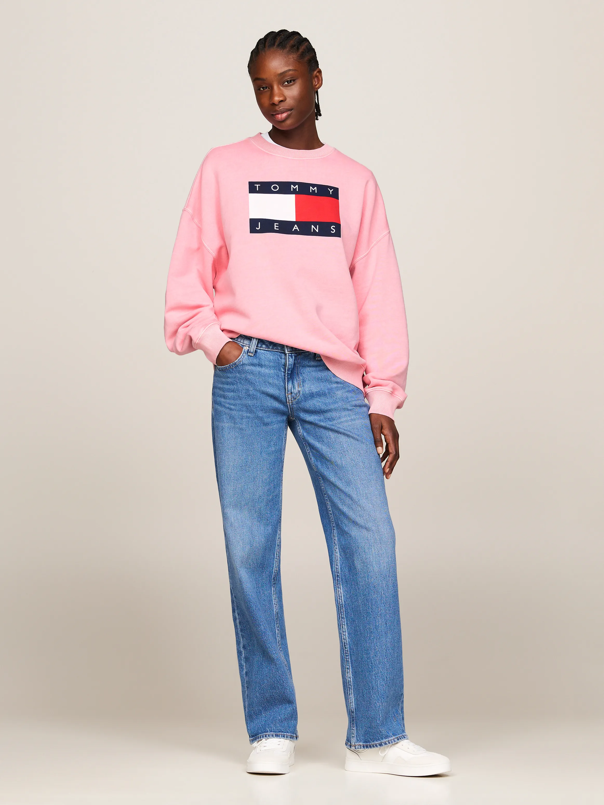 Flag Oversized Fit Sweatshirt | Sweatshirts & Hoodies | Tommy Jeans