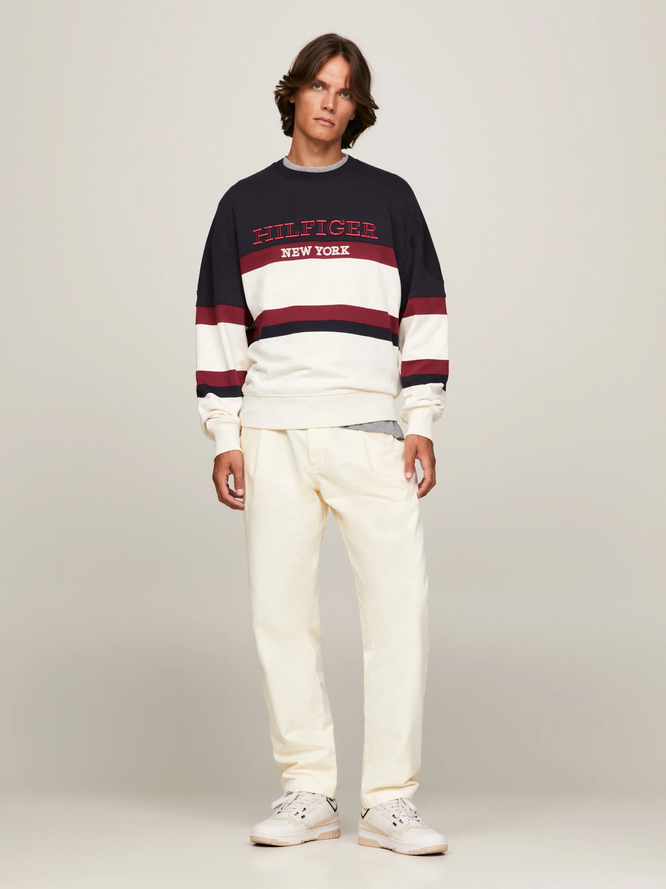 Monotype Colourblock Sweatshirt | Sweatshirts & Hoodies | Tommy Hilfiger