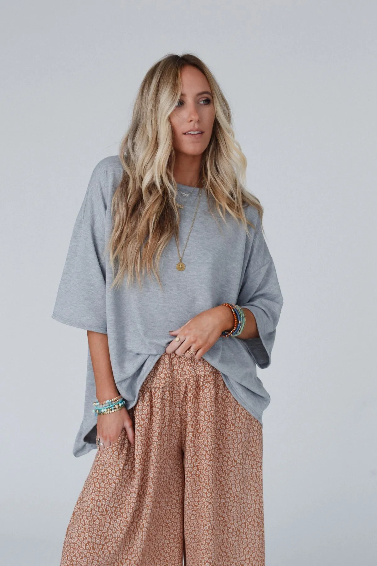 Must Have High Low Tee - Heather Gray