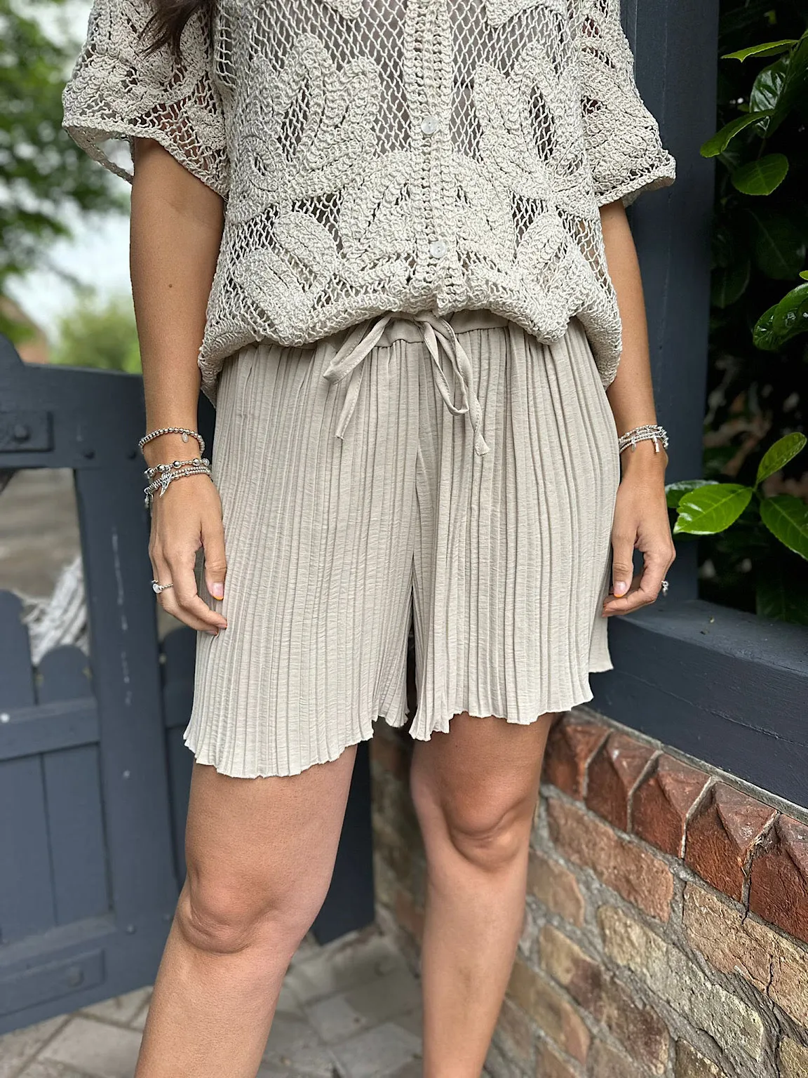 Stone Pleated Shorts